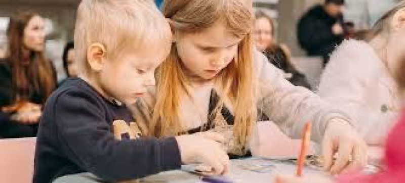În Ucraina, ca parte a viitoarei reforme europene, vor să trimită copiii la școală...